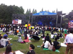 演出現(xiàn)場